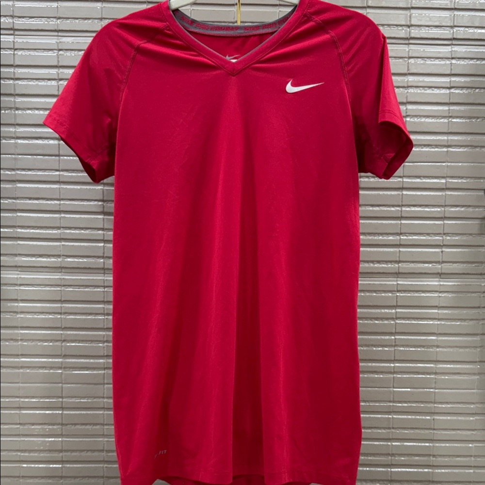 Nike Women's Vivid Red Short Sleeve Tee